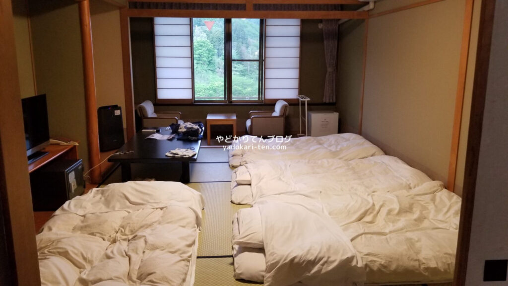 秋保温泉華乃湯の客室布団