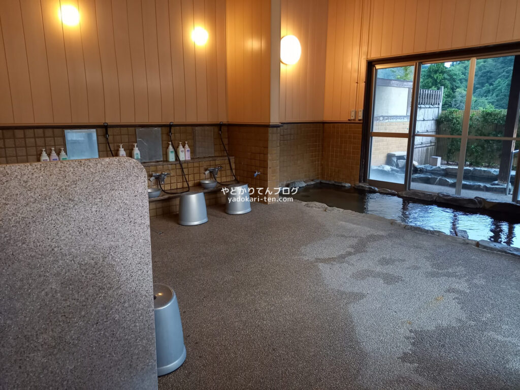 長寿の湯の洗い場