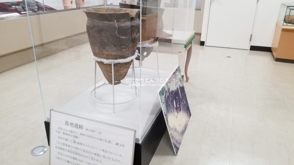 奥出雲多根自然博物館の奥出雲町文化財展示室の土器