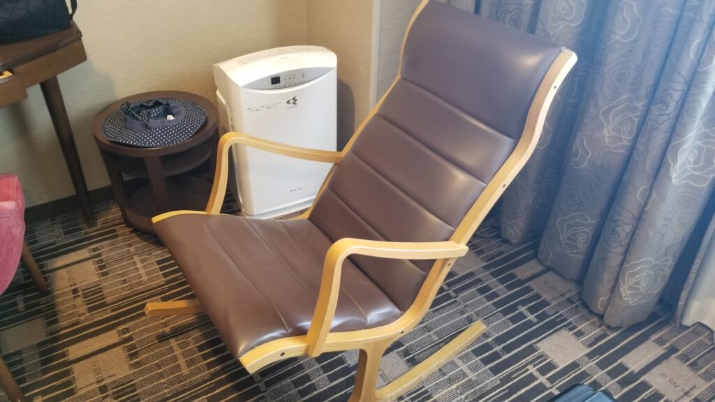 相鉄フレッサイン川崎駅東口の客室にあるリクライニングチェア