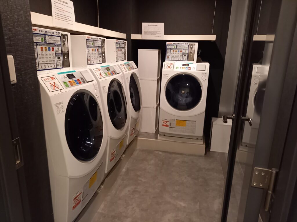 アーバンホテル京都四条プレミアムのコインランドリー