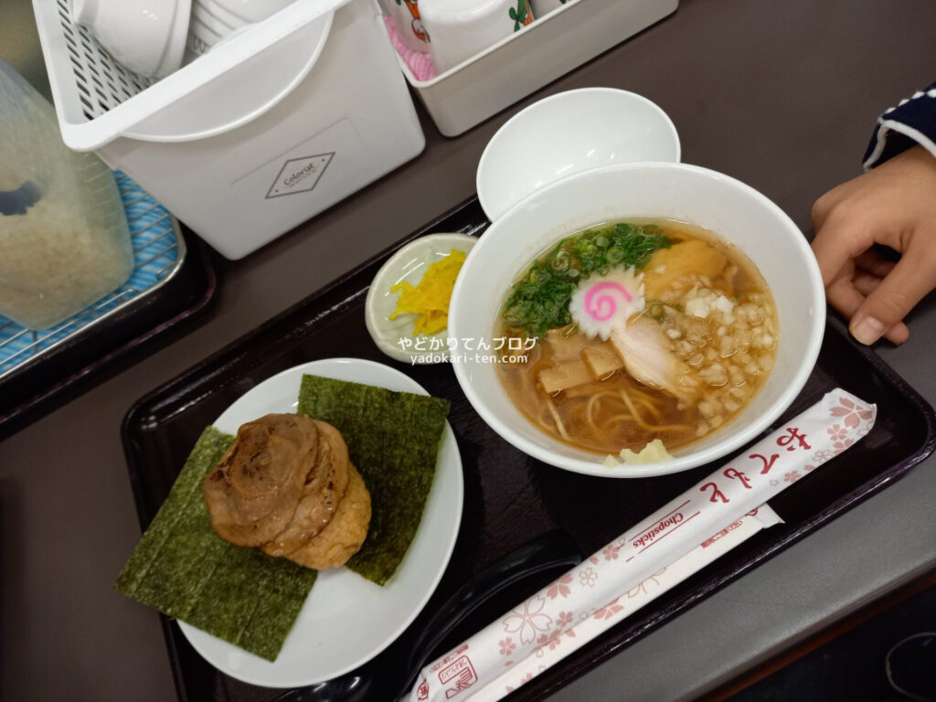 香芝サービスエリアで朝ラーメン