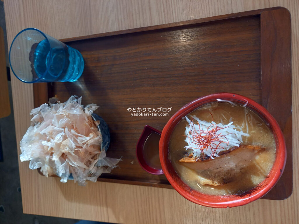 多気ヴィソンにあるかつお節専門店の玉子かけご飯