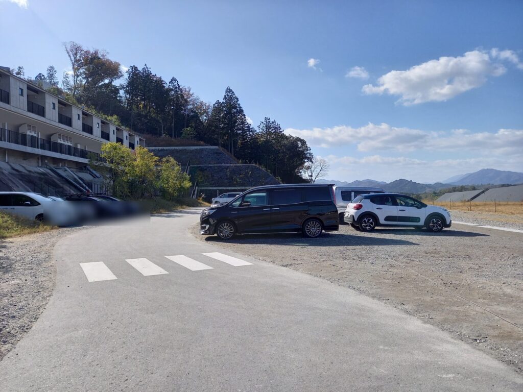 旅籠ヴィソンの宿泊者専用駐車場