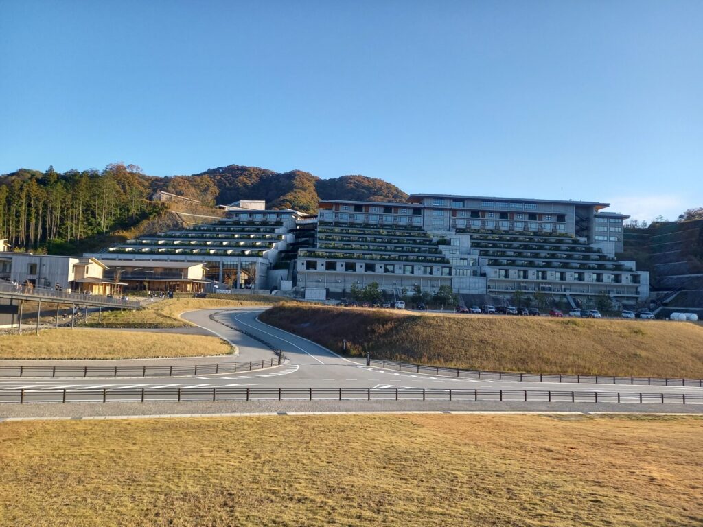 ホテルヴィソンの外観
