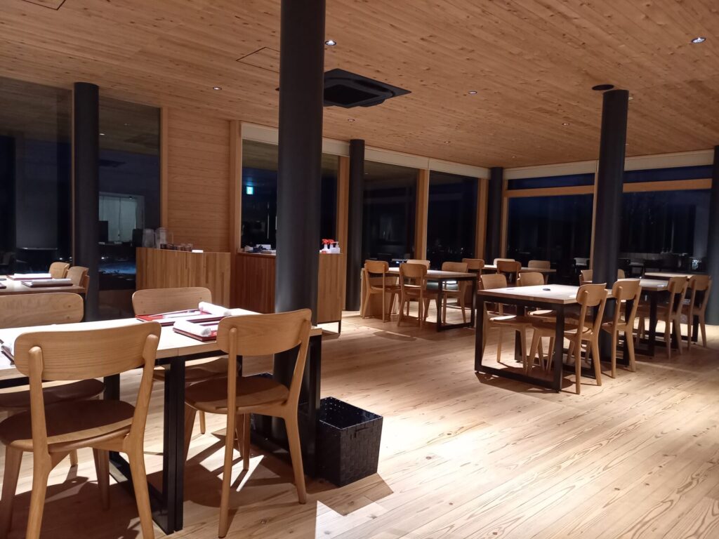ヴィソン笠庵の店内
