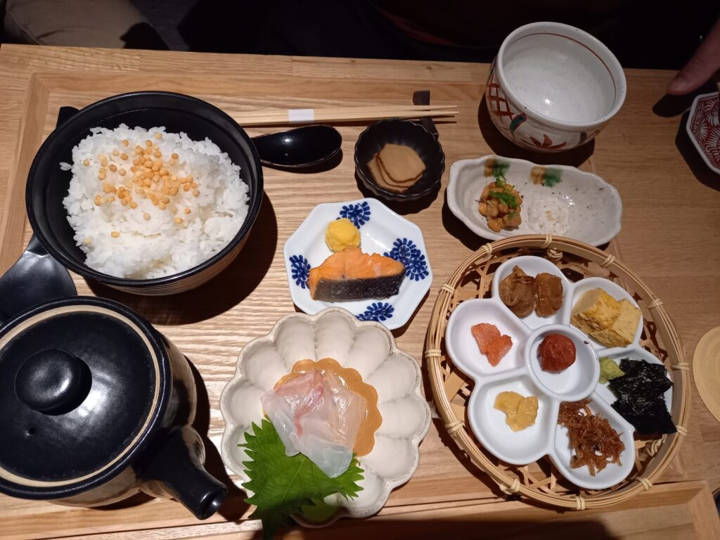 ヴィソン笠庵での食事