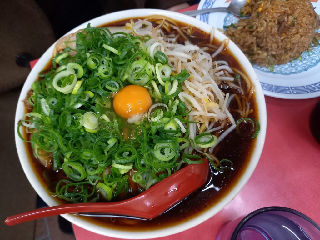 新福菜館本店のラーメン